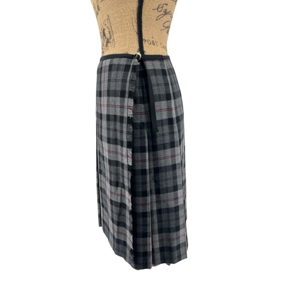 Vintage Brahmin Wool Gray Black Tartan Plaid Skirt Pleated‎ Wrap Style Classic - Picture 6 of 13